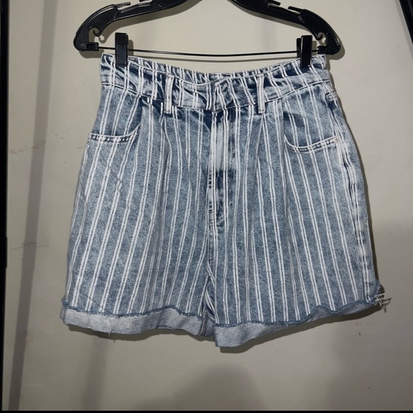 We The Free Dogtown Striped Indigo Shorts - Picture 2 of 4
